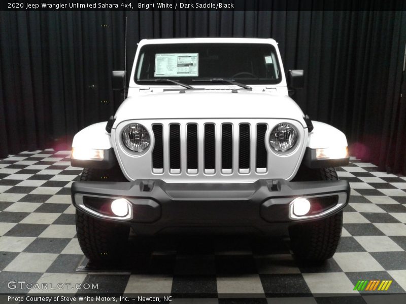 Bright White / Dark Saddle/Black 2020 Jeep Wrangler Unlimited Sahara 4x4