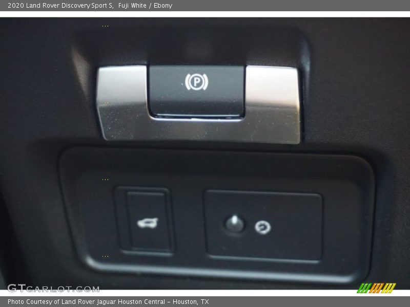 Fuji White / Ebony 2020 Land Rover Discovery Sport S