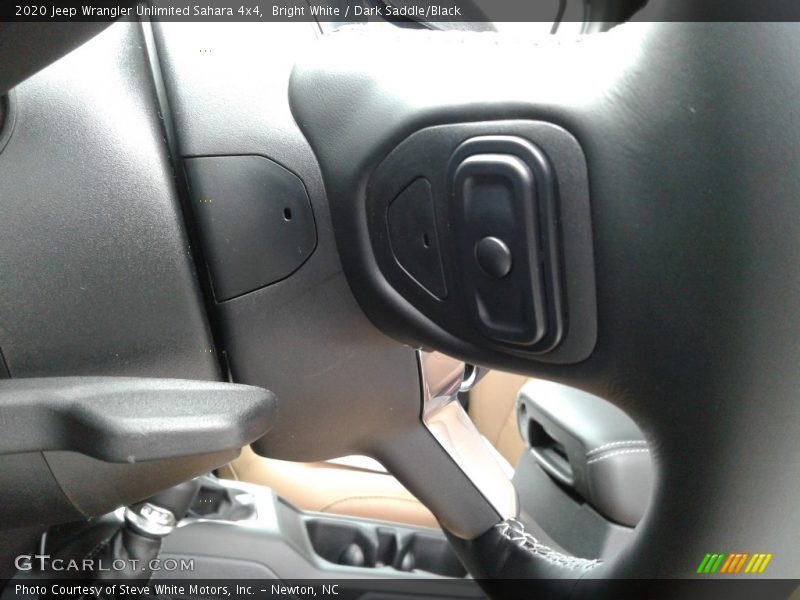 Bright White / Dark Saddle/Black 2020 Jeep Wrangler Unlimited Sahara 4x4