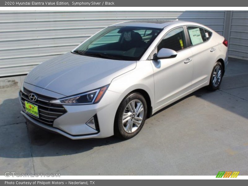 Front 3/4 View of 2020 Elantra Value Edition