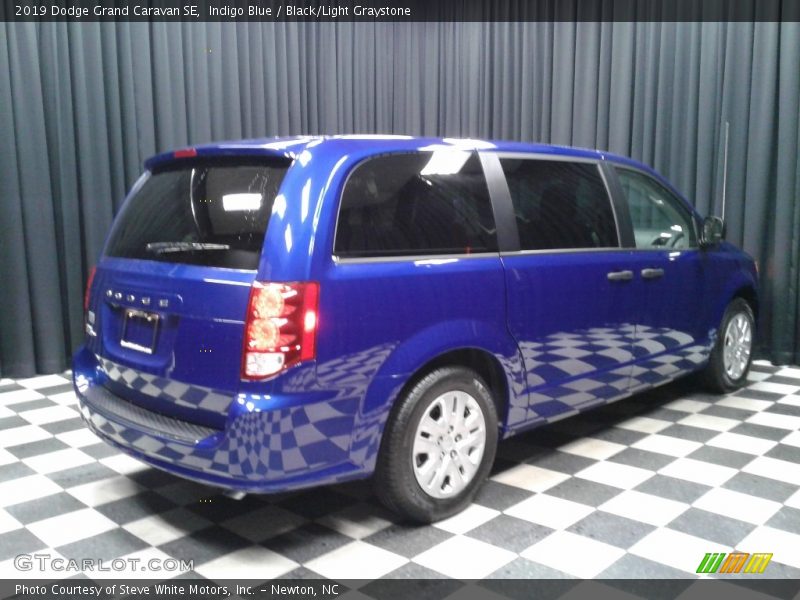 Indigo Blue / Black/Light Graystone 2019 Dodge Grand Caravan SE