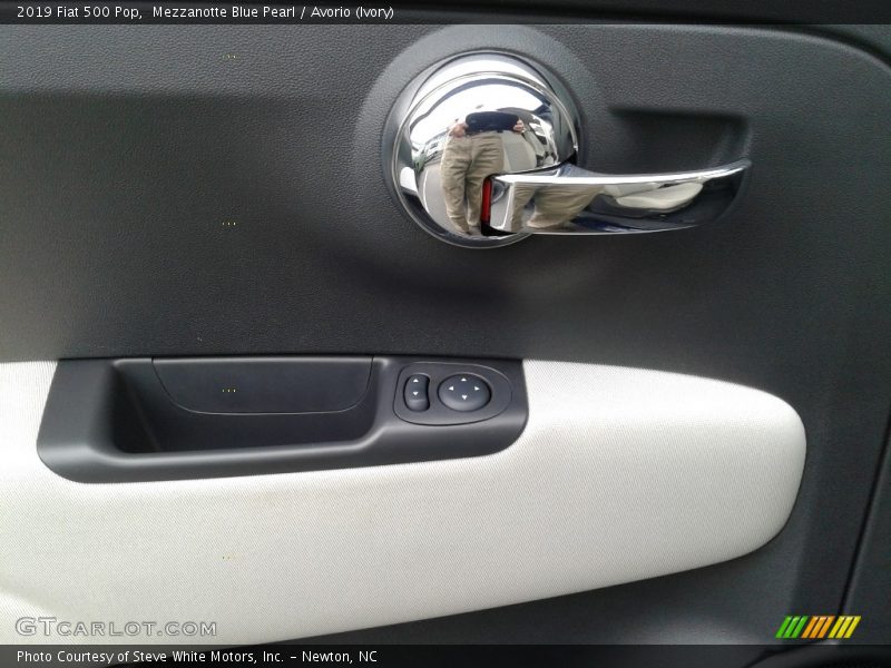 Mezzanotte Blue Pearl / Avorio (Ivory) 2019 Fiat 500 Pop