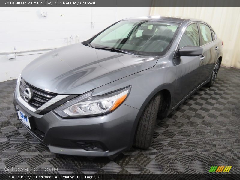 Gun Metallic / Charcoal 2018 Nissan Altima 2.5 SV