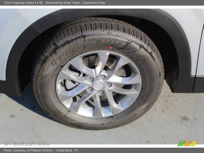 Shimmering Silver Pearl / Espresso/Gray 2020 Hyundai Santa Fe SE