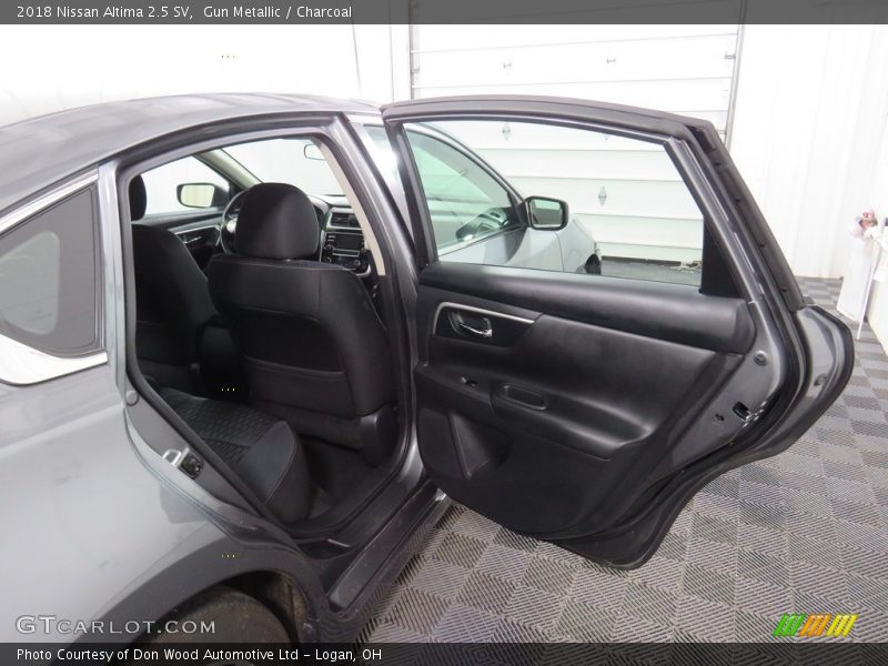 Gun Metallic / Charcoal 2018 Nissan Altima 2.5 SV