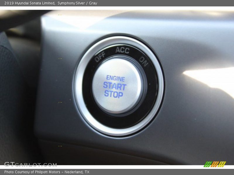 Symphony Silver / Gray 2019 Hyundai Sonata Limited