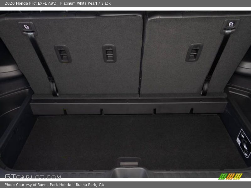 Platinum White Pearl / Black 2020 Honda Pilot EX-L AWD