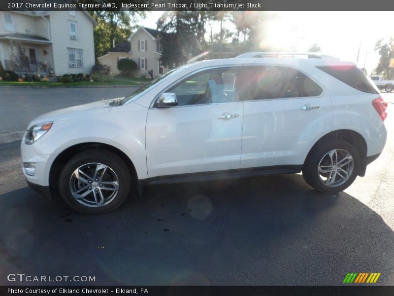 Iridescent Pearl Tricoat / Light Titanium/Jet Black 2017 Chevrolet Equinox Premier AWD