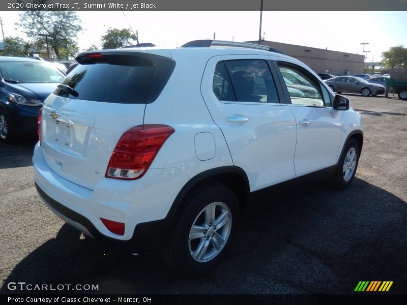 Summit White / Jet Black 2020 Chevrolet Trax LT