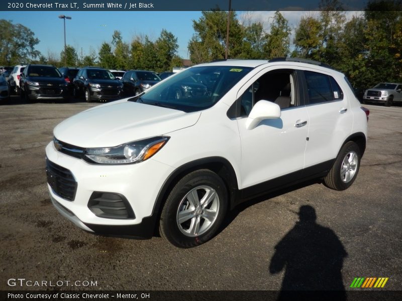Summit White / Jet Black 2020 Chevrolet Trax LT