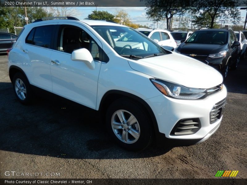 Summit White / Jet Black 2020 Chevrolet Trax LT