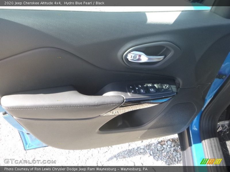 Hydro Blue Pearl / Black 2020 Jeep Cherokee Altitude 4x4