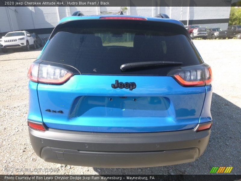 Hydro Blue Pearl / Black 2020 Jeep Cherokee Altitude 4x4