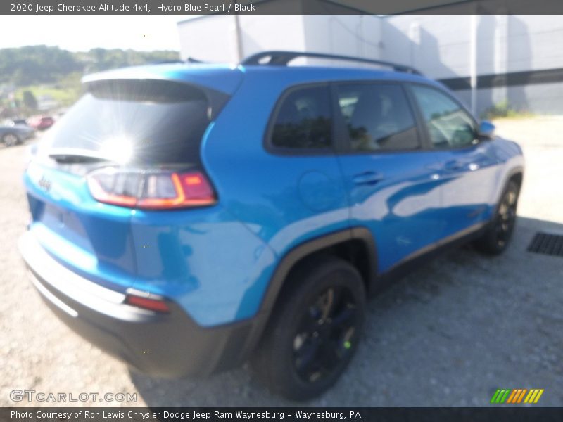 Hydro Blue Pearl / Black 2020 Jeep Cherokee Altitude 4x4