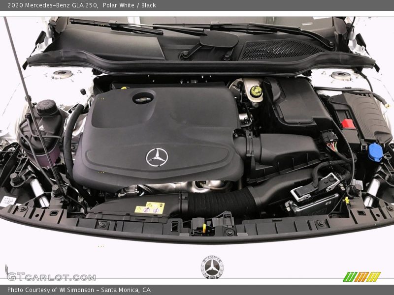 Polar White / Black 2020 Mercedes-Benz GLA 250