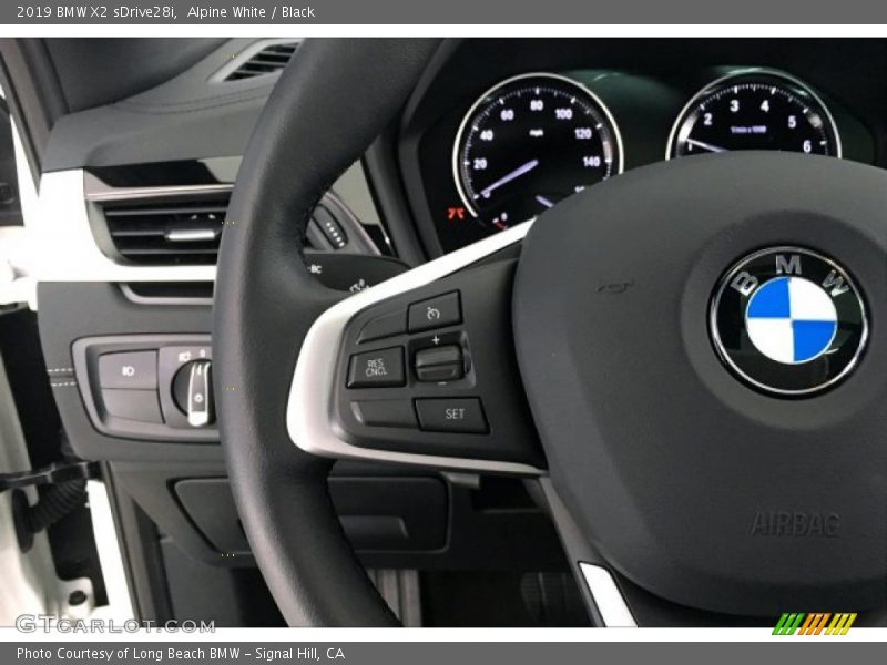 Alpine White / Black 2019 BMW X2 sDrive28i
