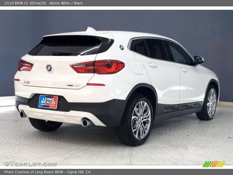 Alpine White / Black 2019 BMW X2 sDrive28i