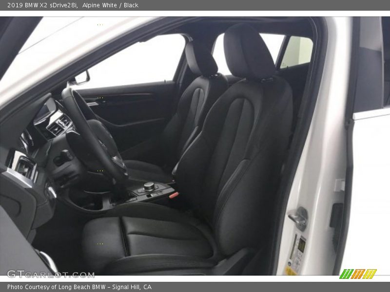 Alpine White / Black 2019 BMW X2 sDrive28i