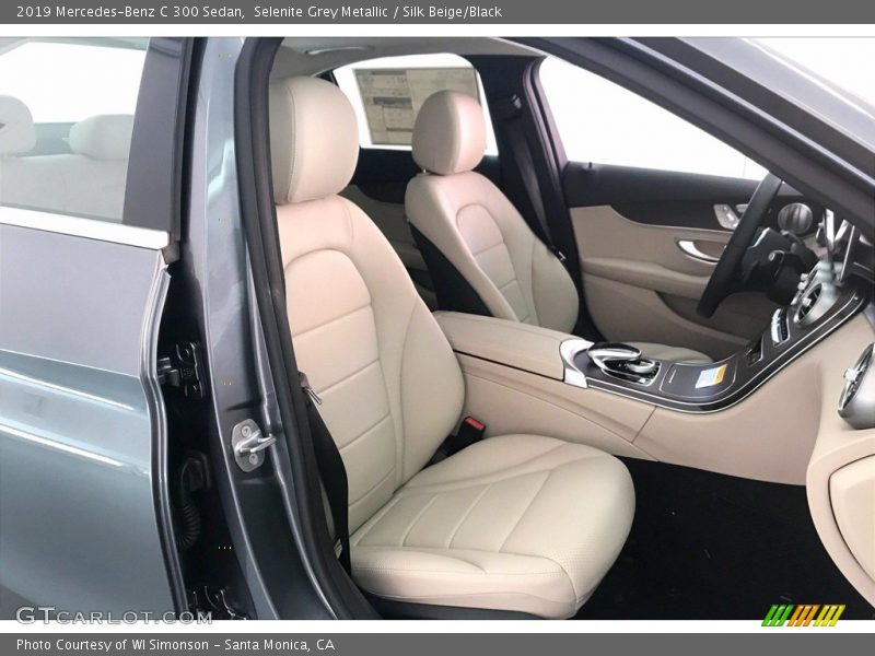 Selenite Grey Metallic / Silk Beige/Black 2019 Mercedes-Benz C 300 Sedan