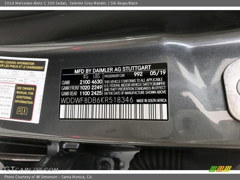 Selenite Grey Metallic / Silk Beige/Black 2019 Mercedes-Benz C 300 Sedan