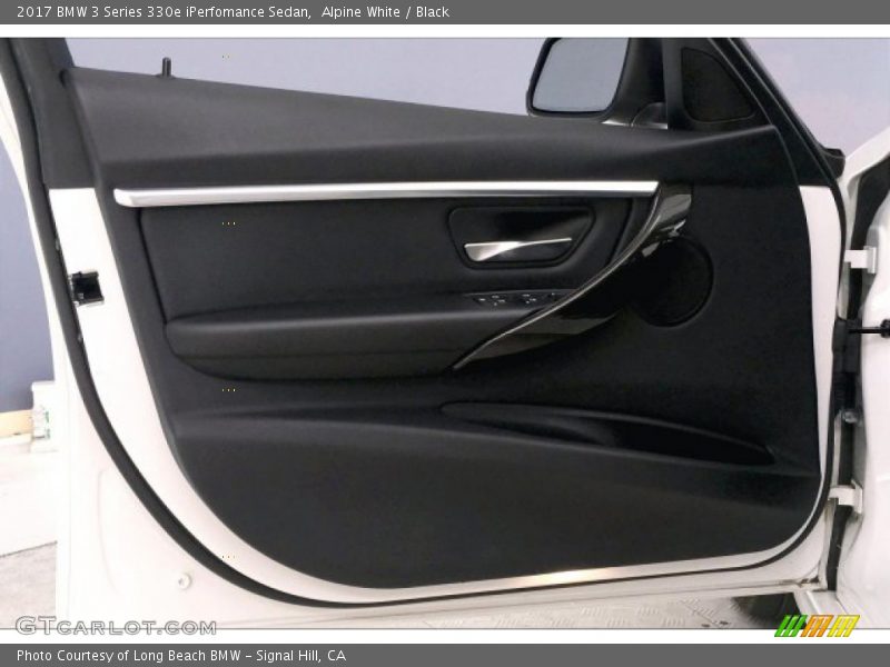 Alpine White / Black 2017 BMW 3 Series 330e iPerfomance Sedan
