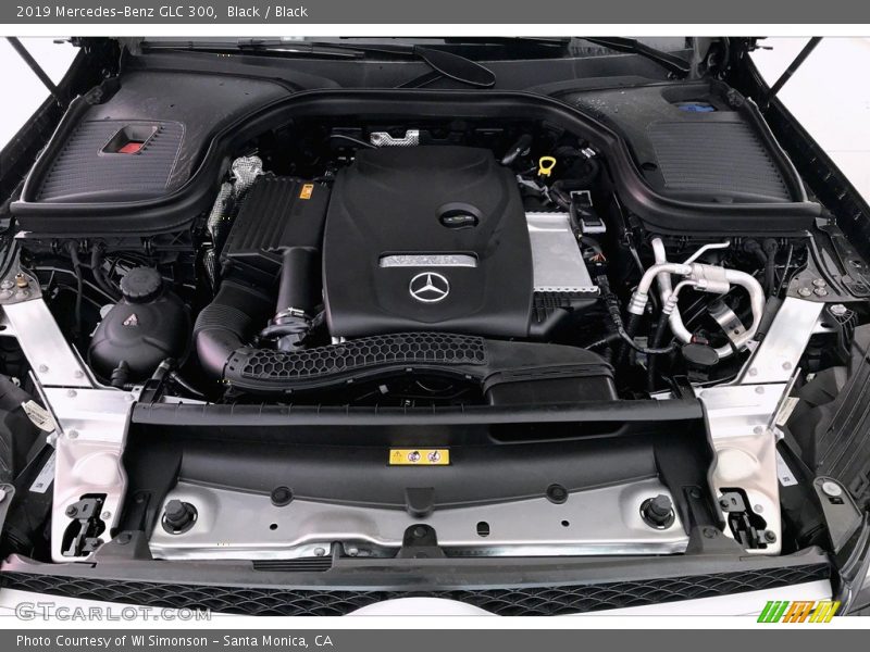 Black / Black 2019 Mercedes-Benz GLC 300