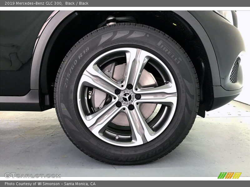 Black / Black 2019 Mercedes-Benz GLC 300