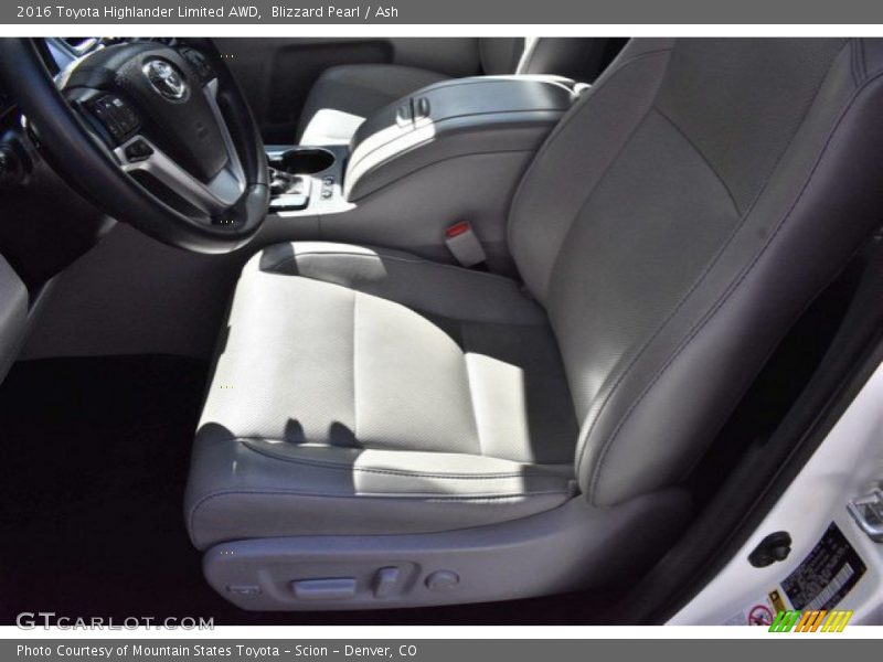Blizzard Pearl / Ash 2016 Toyota Highlander Limited AWD