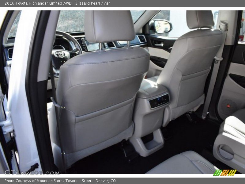 Blizzard Pearl / Ash 2016 Toyota Highlander Limited AWD