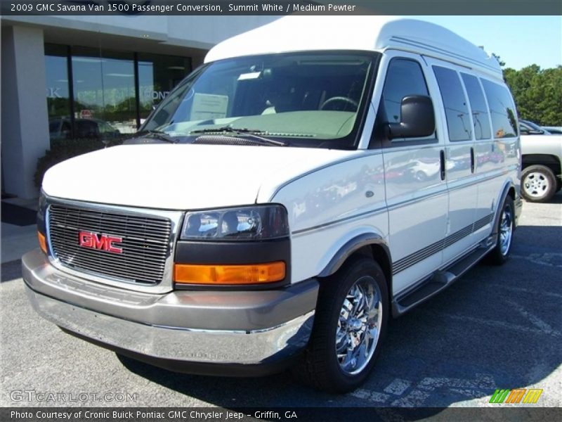 Summit White / Medium Pewter 2009 GMC Savana Van 1500 Passenger Conversion