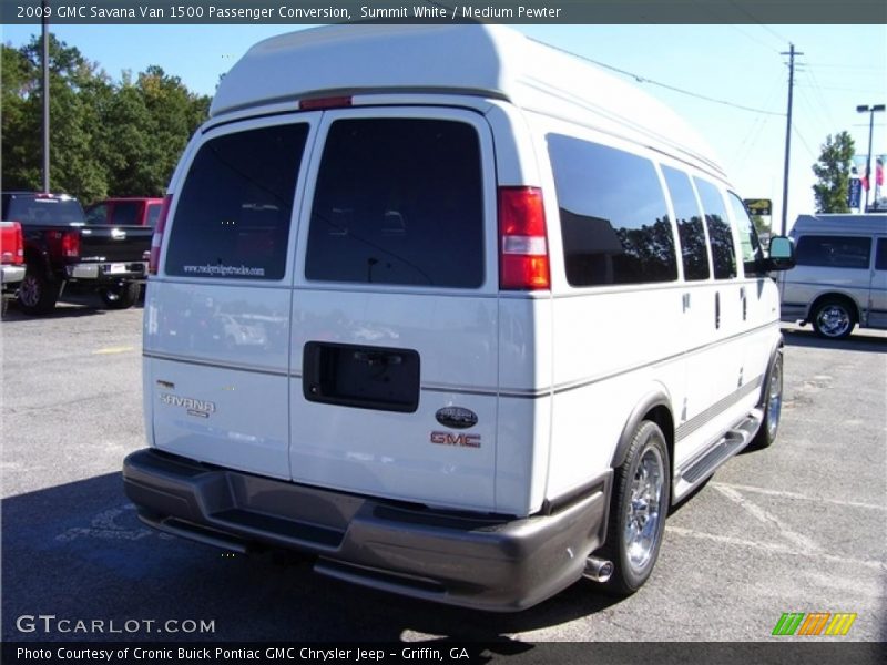 Summit White / Medium Pewter 2009 GMC Savana Van 1500 Passenger Conversion