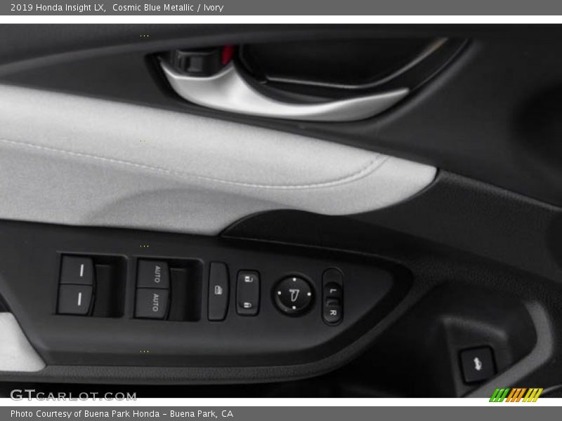 Cosmic Blue Metallic / Ivory 2019 Honda Insight LX