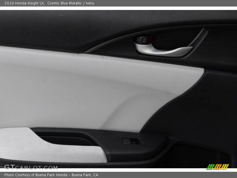 Cosmic Blue Metallic / Ivory 2019 Honda Insight LX