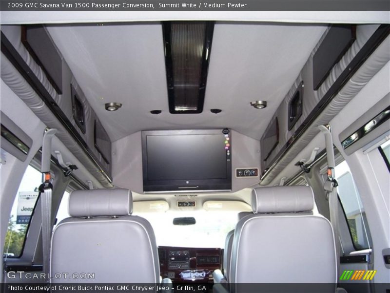Summit White / Medium Pewter 2009 GMC Savana Van 1500 Passenger Conversion