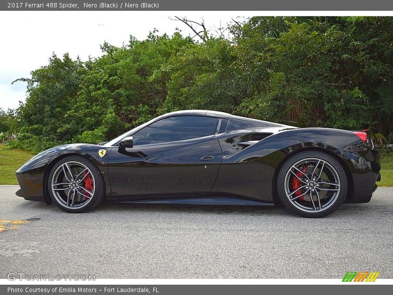 Nero (Black) / Nero (Black) 2017 Ferrari 488 Spider