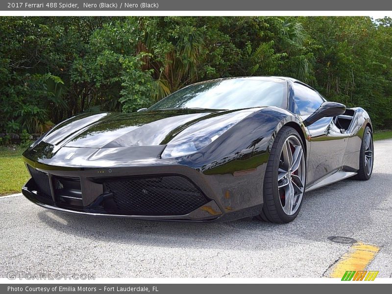 Nero (Black) / Nero (Black) 2017 Ferrari 488 Spider