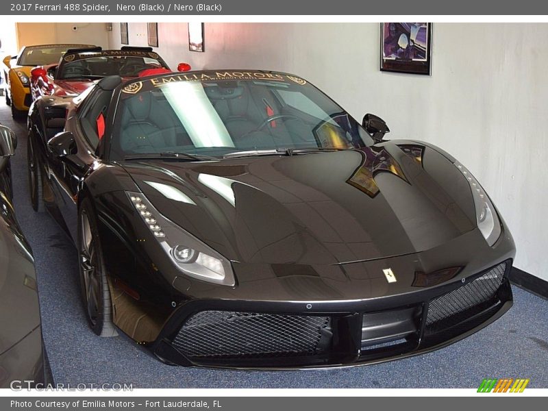 Nero (Black) / Nero (Black) 2017 Ferrari 488 Spider