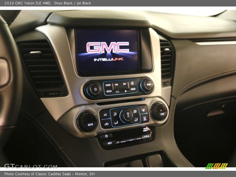 Onyx Black / Jet Black 2019 GMC Yukon SLE 4WD