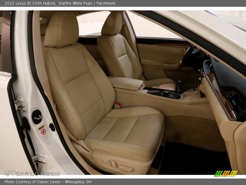 Starfire White Pearl / Parchment 2013 Lexus ES 300h Hybrid
