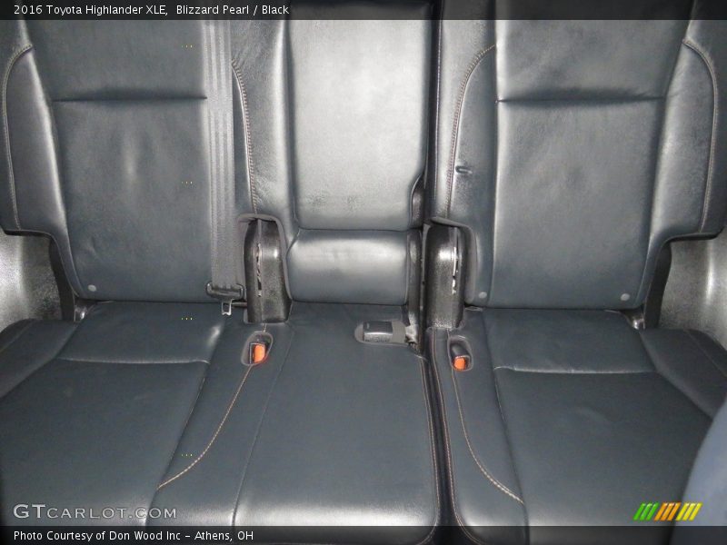 Blizzard Pearl / Black 2016 Toyota Highlander XLE
