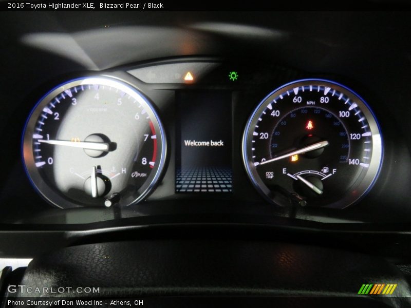 Blizzard Pearl / Black 2016 Toyota Highlander XLE