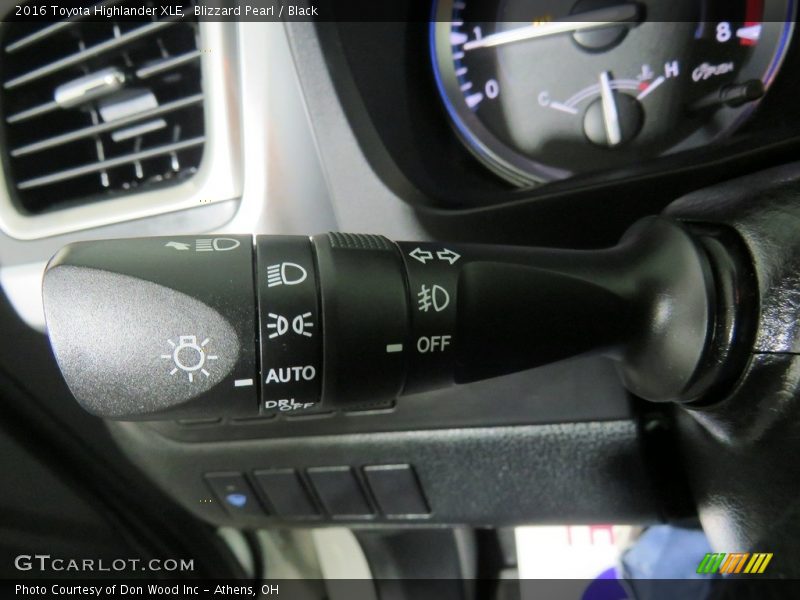 Blizzard Pearl / Black 2016 Toyota Highlander XLE