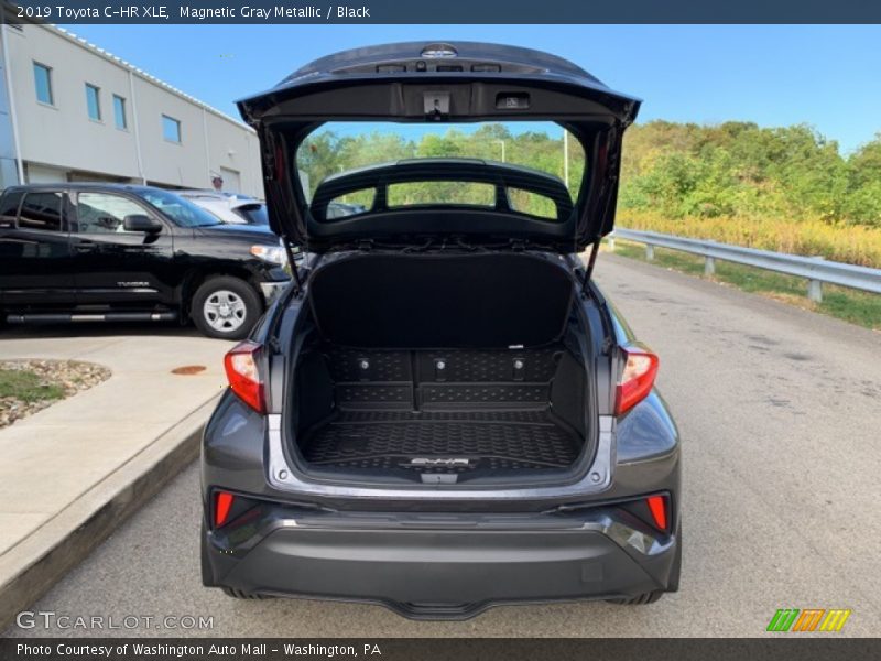 Magnetic Gray Metallic / Black 2019 Toyota C-HR XLE