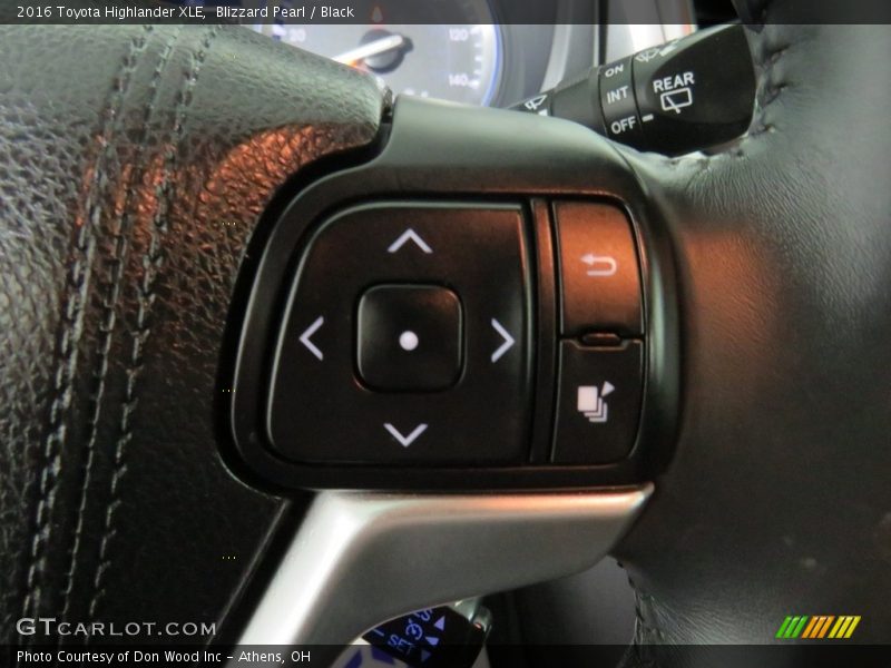 Blizzard Pearl / Black 2016 Toyota Highlander XLE