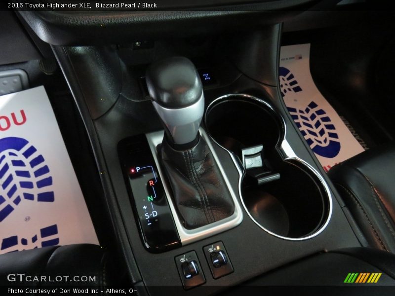 Blizzard Pearl / Black 2016 Toyota Highlander XLE