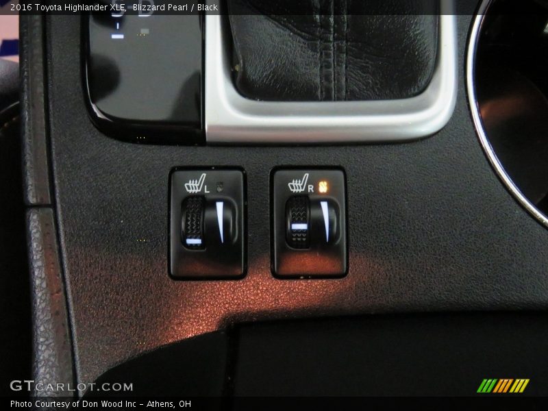 Blizzard Pearl / Black 2016 Toyota Highlander XLE