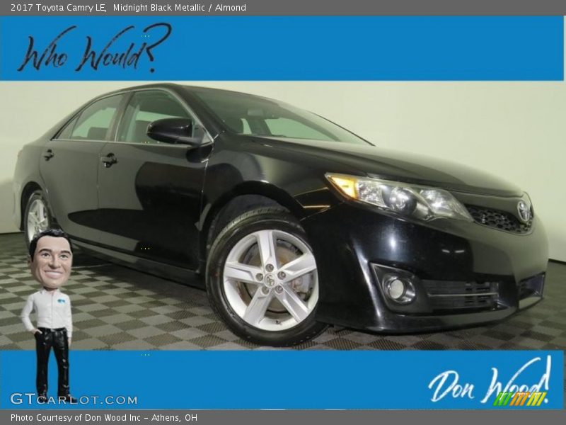 Midnight Black Metallic / Almond 2017 Toyota Camry LE