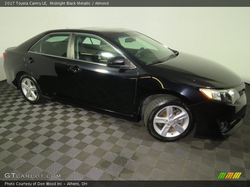 Midnight Black Metallic / Almond 2017 Toyota Camry LE