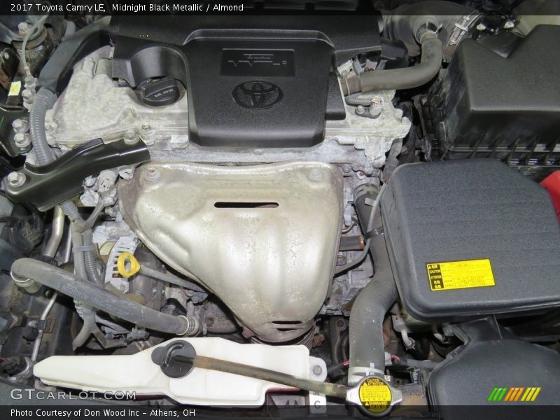 Midnight Black Metallic / Almond 2017 Toyota Camry LE