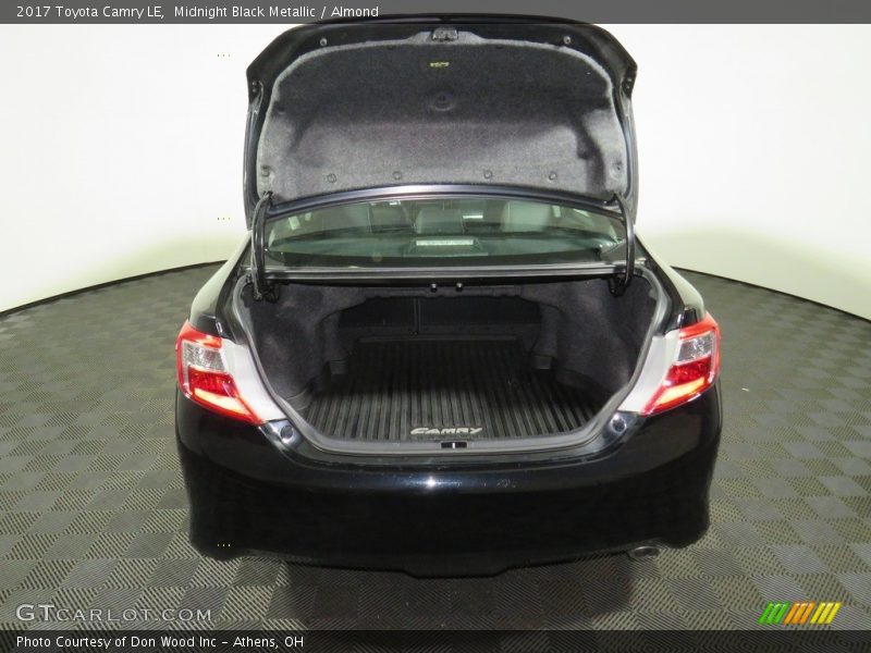 Midnight Black Metallic / Almond 2017 Toyota Camry LE